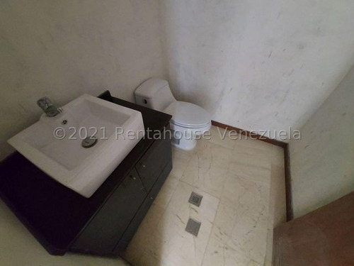 Imagen 7 de 13 de Apartamento Duplex En Venta En Los Naranjos De Las Mercedes