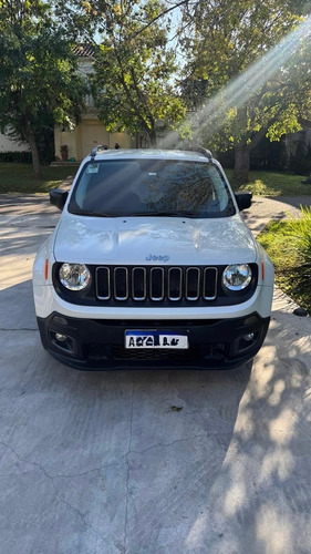 Jeep Renegade 1.8 Sport Plus