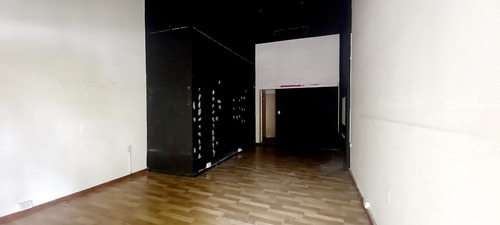 Imagen 9 de 20 de Local Comercial Sobre Av. Edn, Centro La Falda, Crdoba