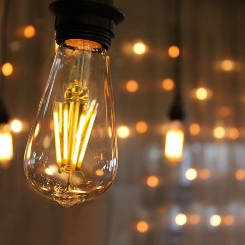 Imagen 1 de 4 de Foco Led Modelo Vintage Retro Con Filamento 2200k Calido