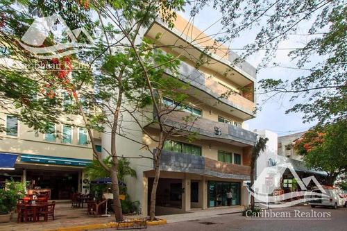 Departamento En Venta En Playa Del Carmen/ Quinta Avenida 5th Av/riviera Maya Emm307