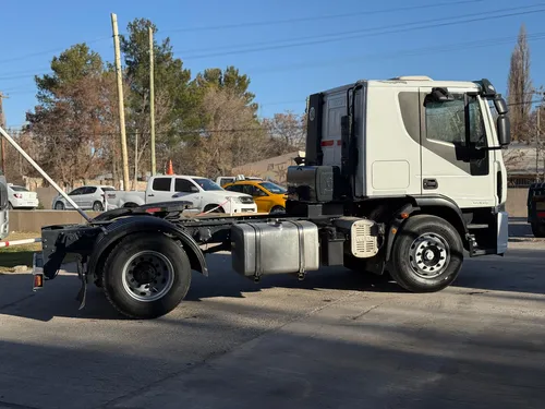 Iveco Tector 170 E28 2018 Camion Tractor Rentaltrucks Vial