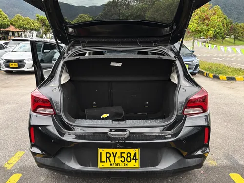 Chevrolet Onix 1.0 PREMIER 5P
