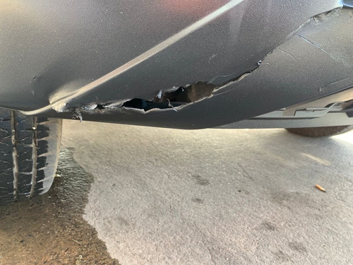 Imagen 11 de 14 de Volkswagen Amarok 2.0 Cd Tdi 140cv Trendline + Cupula