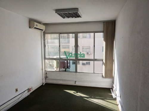 Imagen 18 de 20 de Alquiler Oficina Centro, 350 M2 - Montevideo Centro Montevideo