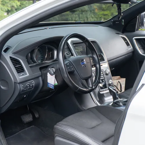 Volvo XC60 2.0 T5