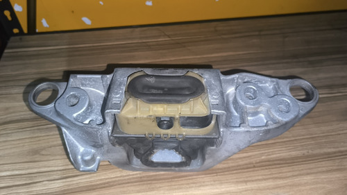 Soporte De Motor De Chevrolet Cruze Turbo 1.4 2016-2019 (Usado)
