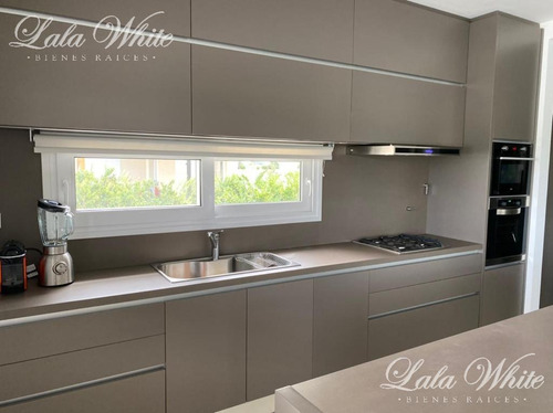 Imagen 6 de 20 de Venta - Casa A La Laguna En Lagos De San Eliseo