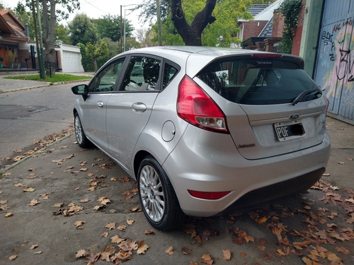 Ford Fiesta Kinetic Design 1.6 Se 120cv 2016
