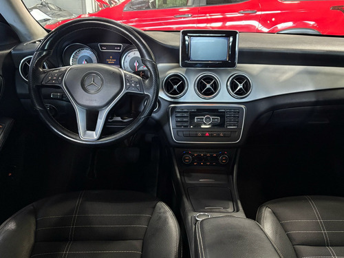 Mercedes Benz Cla200