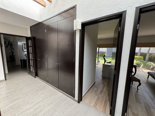 Cómoda Residencia De Una Planta- Juriquilla