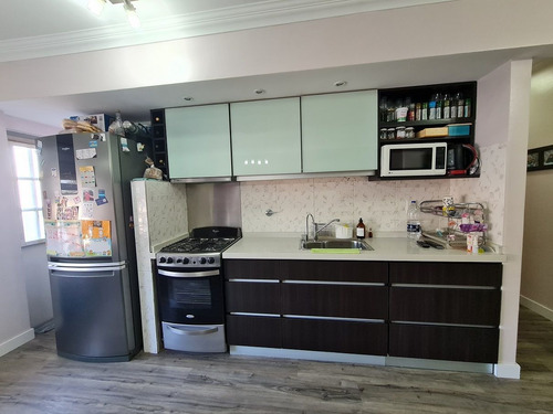 Imagen 3 de 12 de Tapiales! Impecable Depto 3 Amb. Con Cochera. Venta