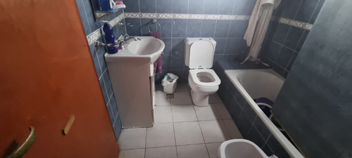 En Venta En El Palomar Casa En Dos Plantas Con 3 Dormitorios, Amplio Patio, Cochera Y Local - Ficha 9666