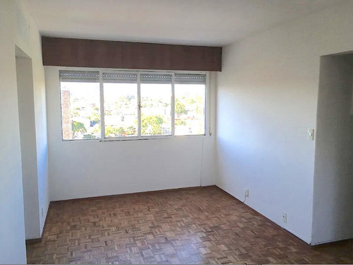 Imagen 2 de 11 de Venta Departamento 3 Dormitorios - Pocitos Montevideo