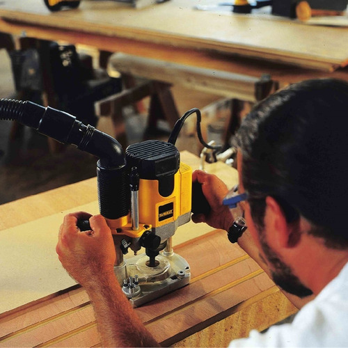 Fresadora De Base Ajustable 1100 Watts Dewalt Dw621