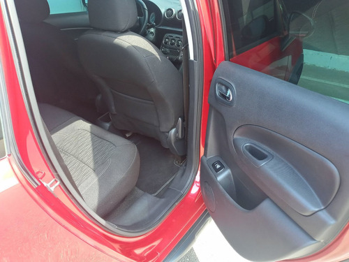 Imagem 11 de 13 de Citroën Aircross 2015 1.6 16v Tendance Flex 5p