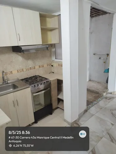 Hermoso Apartamento En Venta Manrique Central A 2 Cuadras De La Piloto,cerca A La Estacion De Palos Verdes