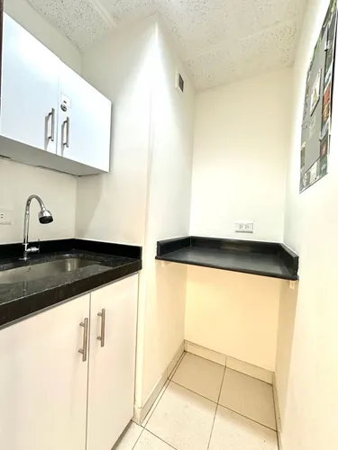 Oficina En Arriendo En Chicó Norte. Cod A15311