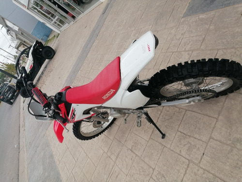 Imagen 5 de 11 de Honda Crf 230 Año 2019