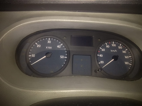 Imagem 2 de 12 de Renault Master 2011 2.5 Dci L2h2 16l 5p