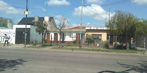 Casa En Venta En Parque San Martin