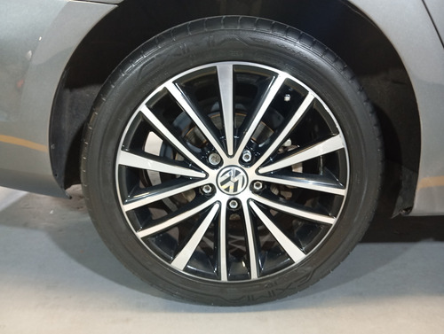 Volkswagen Vento 1.4 Highline 150cv