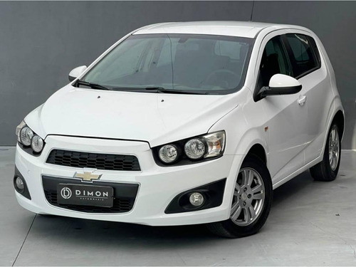 Imagem 2 de 10 de Chevrolet Sonic 1.6 Lt