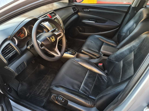 Imagem 4 de 9 de Honda City Lx 1.5 16v (flex)
