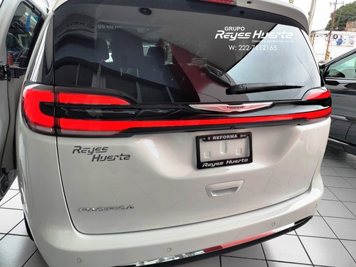 Imagen 14 de 15 de 2021 Chrysler Pacifica Limited Platinum Dvd Piel 8 Pas V6 At
