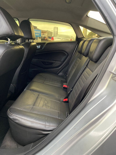 Ford Fiesta 1.6 TITANIUM SEDAN 16V FLEX 4P POWERSHIFT