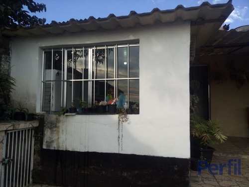 Imagem 5 de 10 de Casas - 3 Dormitórios - 2152