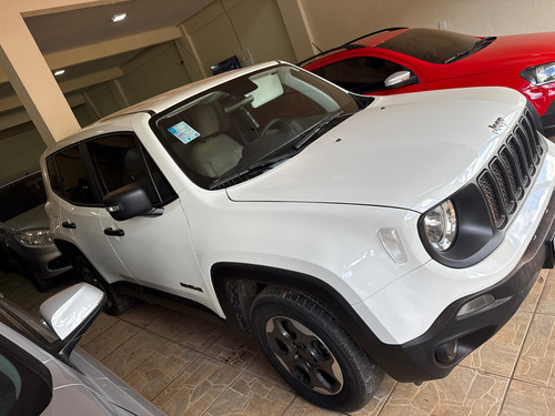 Jeep Renegade 1.8 Flex Aut. 5p 6 marchas