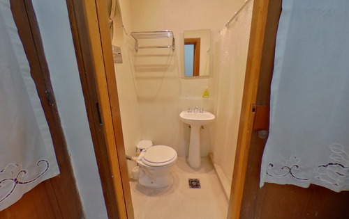 Excelente Piso Amoblado Con Dos Habitaciones. Recoleta