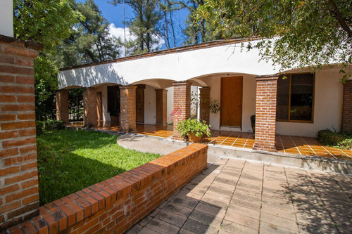Terreno Con Uso De Suelo Comericial En Venta , Leon Guanajuato.
