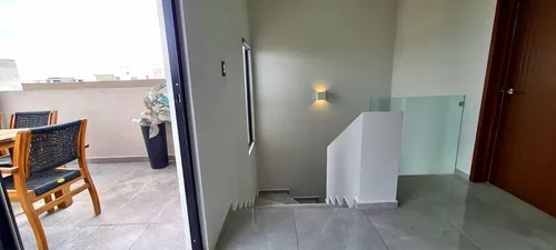 Espectacular Residencia $3,3,00,000 Ubicado En Pachuca