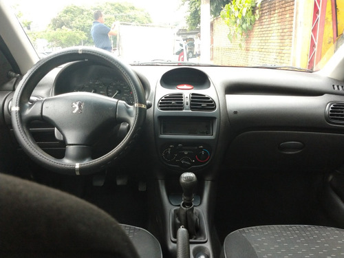 Peugeot 206 1.4 Presence 2007 Flex 5p Revisado Baixa Km Novo