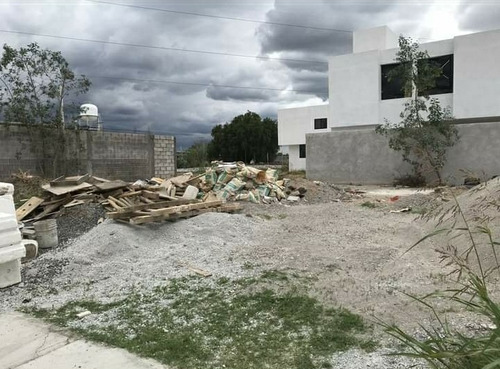 Imagen 1 de 3 de Terreno En Condominio Con Áreas Comunes Vigilancia En Gibral