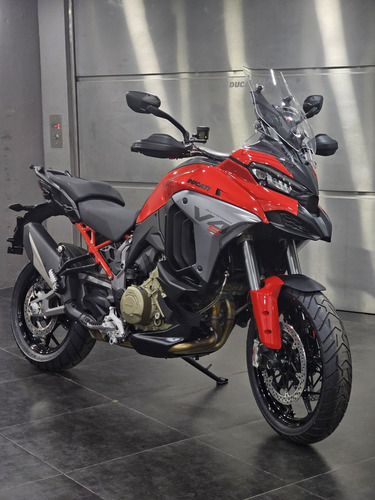 Ducati Multistrada V4 S Radar - 2025 Lanzamiento!