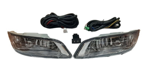 Imagen 3 de 6 de Faros Antiniebla Carelos Corolla 2003/2006 New Sesation Kit