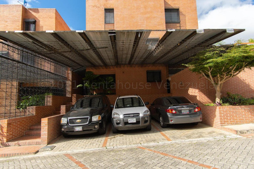 Casa En Venta En Colinas Del Tamanaco Abm