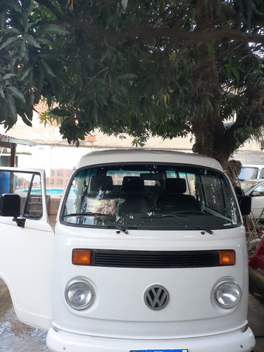 Volkswagen Kombi 1.6 3p Gasolina 2004