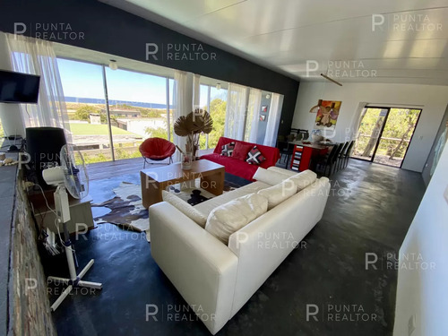 Casa De 4 Dormitorios, Alquiler De Temporario, Enero, Balneario Buenos Aires, Manantiales, Uruguay