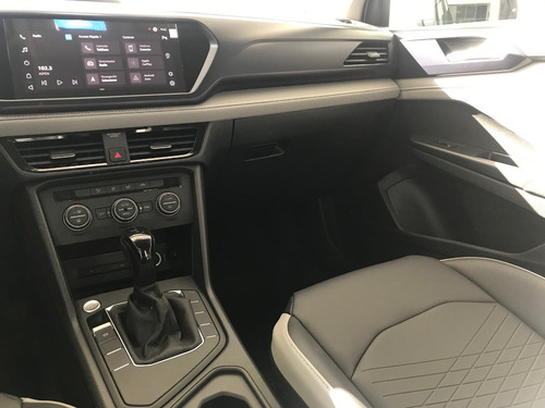 Imagen 8 de 25 de Volkswagen Taos 1.4 250 Tsi Comfortline At #34