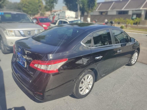 Imagem 4 de 5 de Nissan Sentra S 2.0/ 2.0 Flex Fuel 16v Mec.