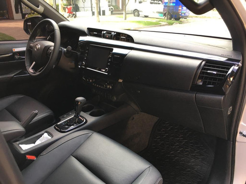 Toyota Hilux 2.8 Cd Srx 177cv 4x4 At 2020