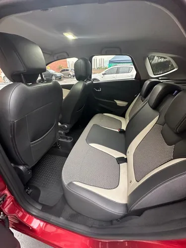 Renault Captur 2.0 Intens Automática
