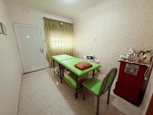 ¡¡casa Excelente, Lista Para Mudarte!! Calle Mitre Al 800