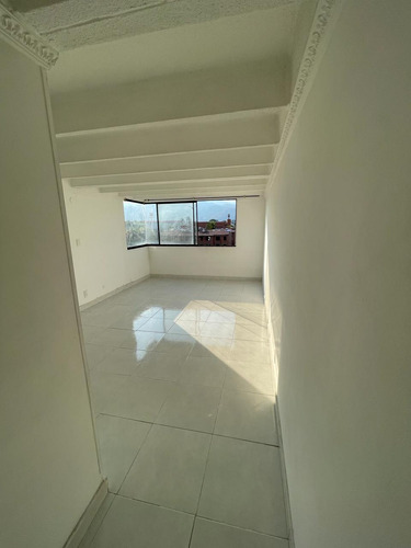 Venta Apartamento 60mts2, Villa Del Sol, Norte De Cali, 11305.