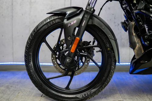 Bajaj Pulsar 150 Fi Abs 2025