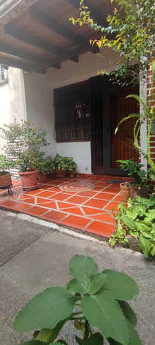 Imagen 3 de 9 de Hermosa Casa En Urb Maporal Pueblo Nuevo